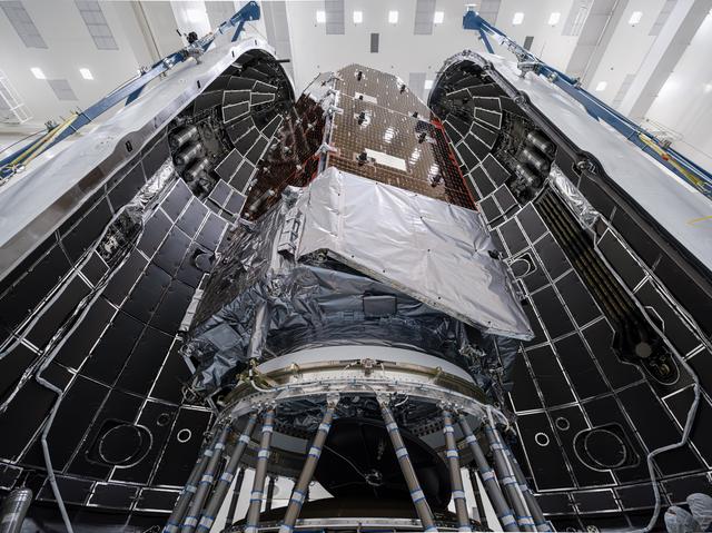Encapsulado del telescopio espacial Roman.